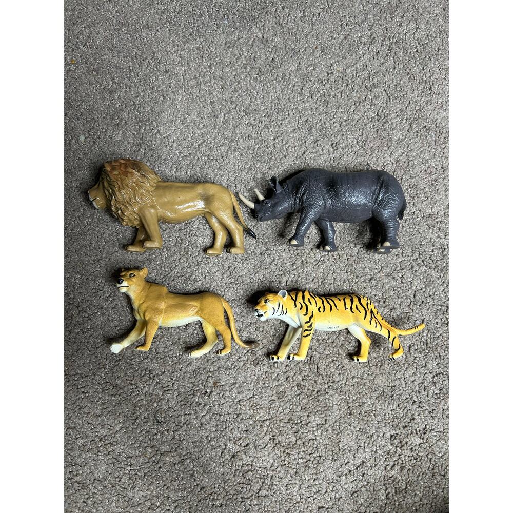 TERRA by Battat Lion Lioness Tiger & Rhinoseros Rhino Realistic Wildlife Figure
